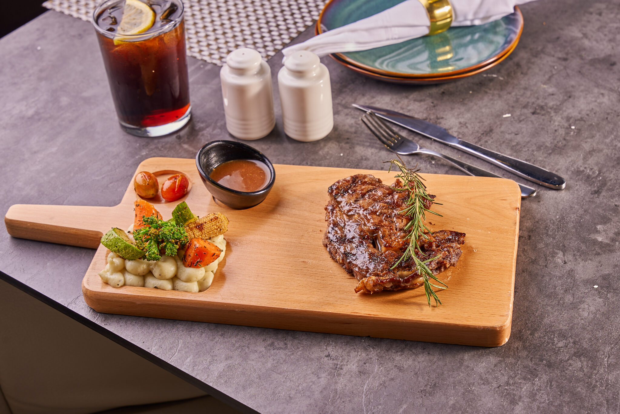 Angus Ribeye