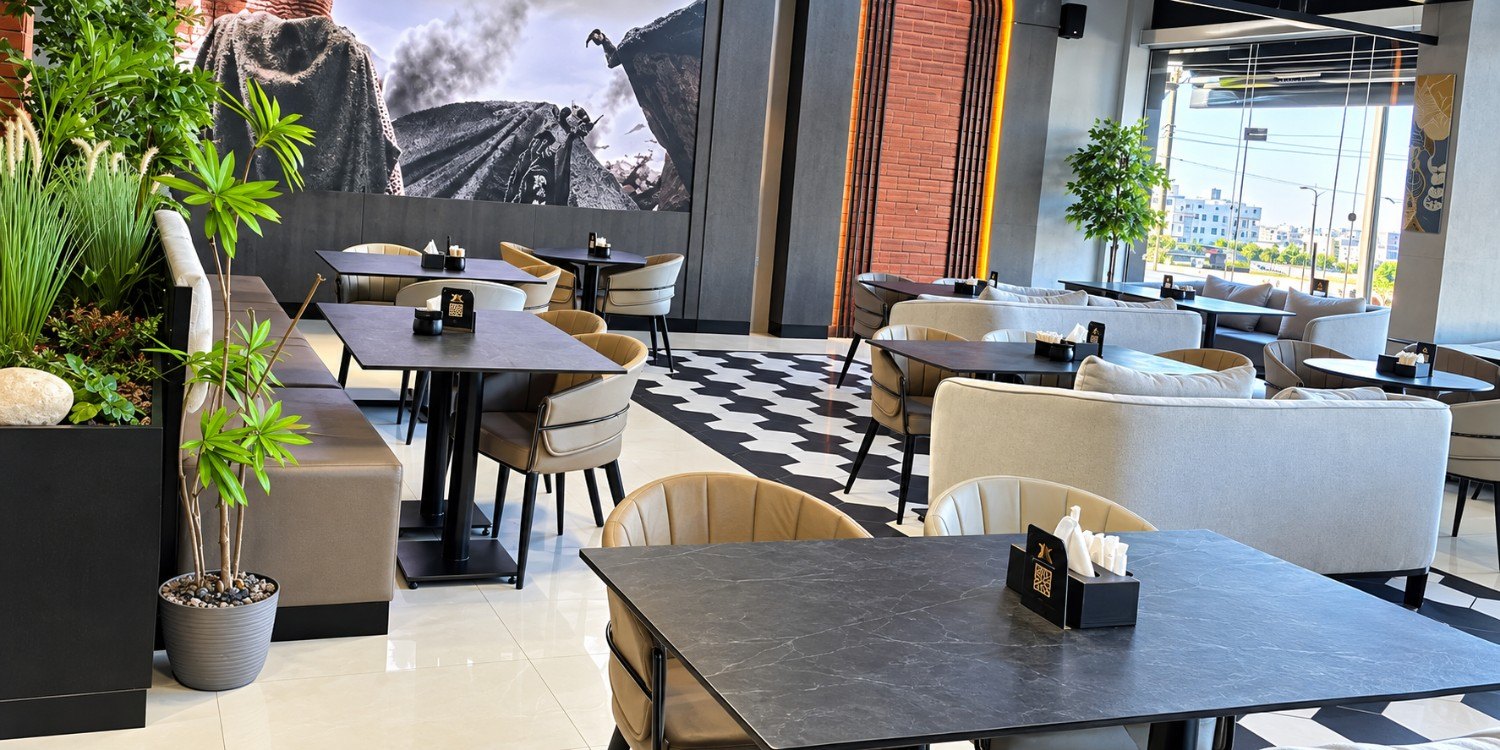 host party I One Cafe
